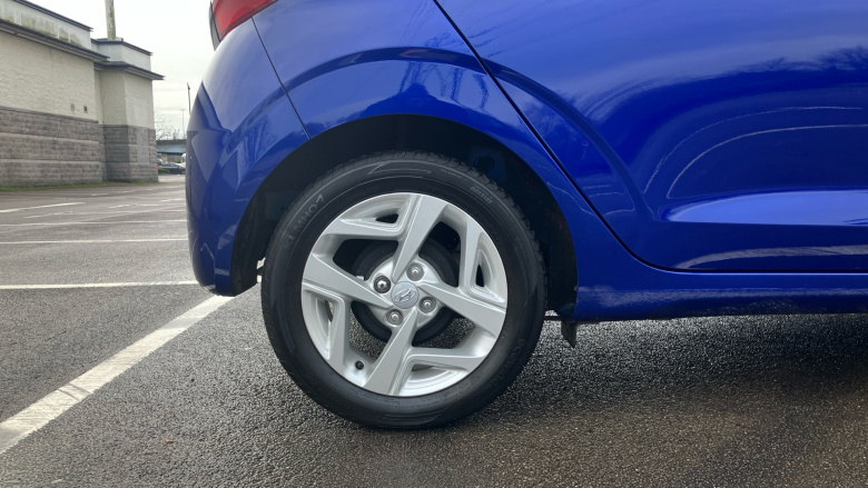 Hyundai i10 1.0 MPi SE Connect 5dr Auto Petrol Hatchback